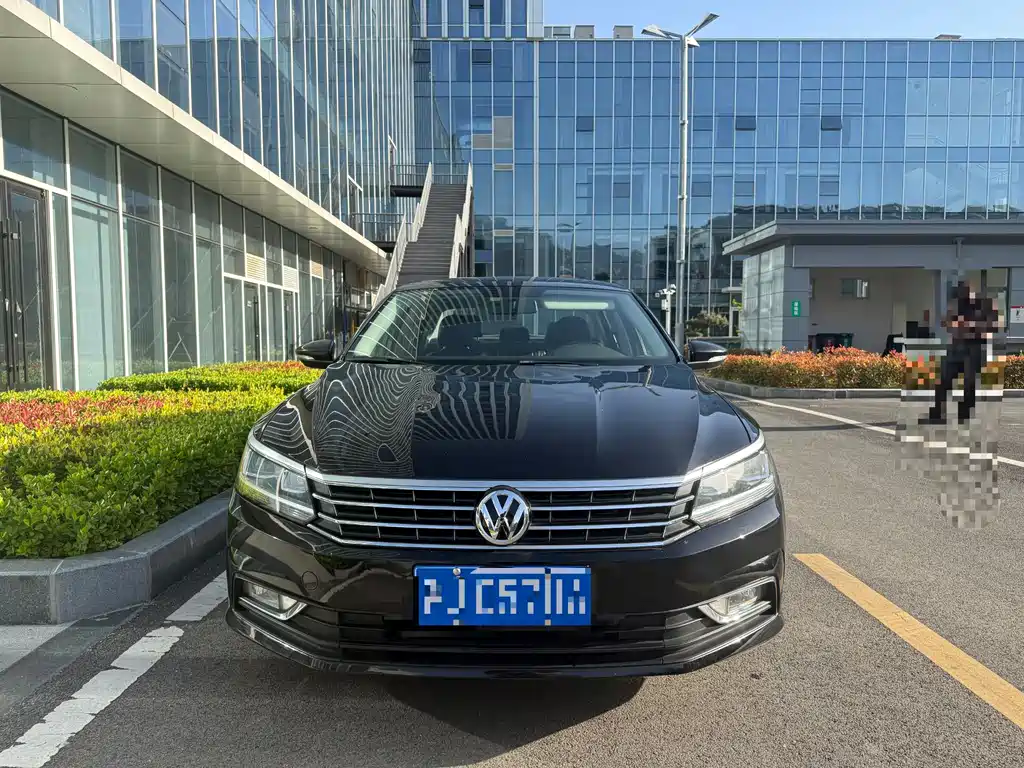 Volkswagen Passat 2013 1.8TSI DSG