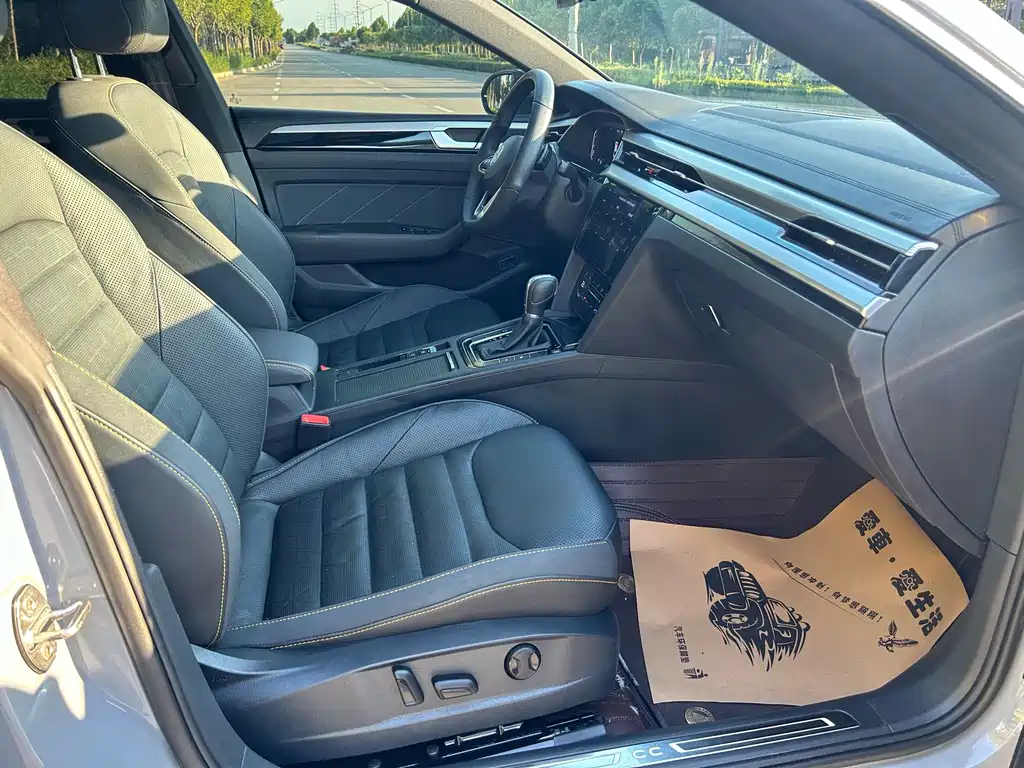 Volkswagen CC — миниатюра 9