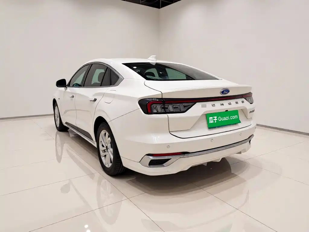 Ford Mondeo — миниатюра 4