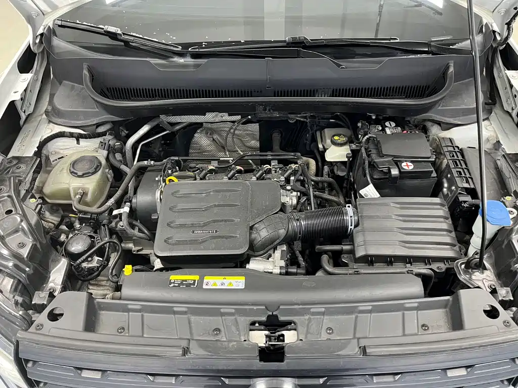 VOLKSWAGEN EXPLORING THE SHADOW