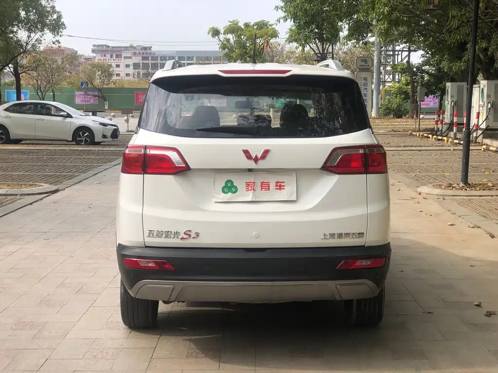 WULING WULING HONGGUANG S3