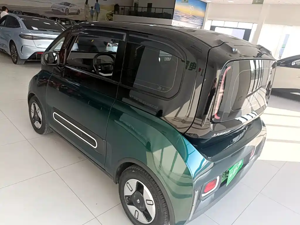 Baojun KiWi EV — миниатюра 5
