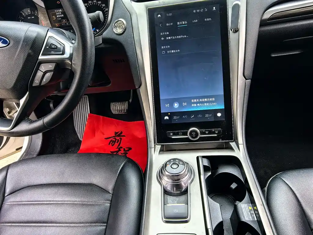 Ford Mondeo — миниатюра 14