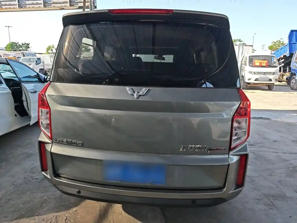 Wuling Hongguang PLUS — миниатюра 6