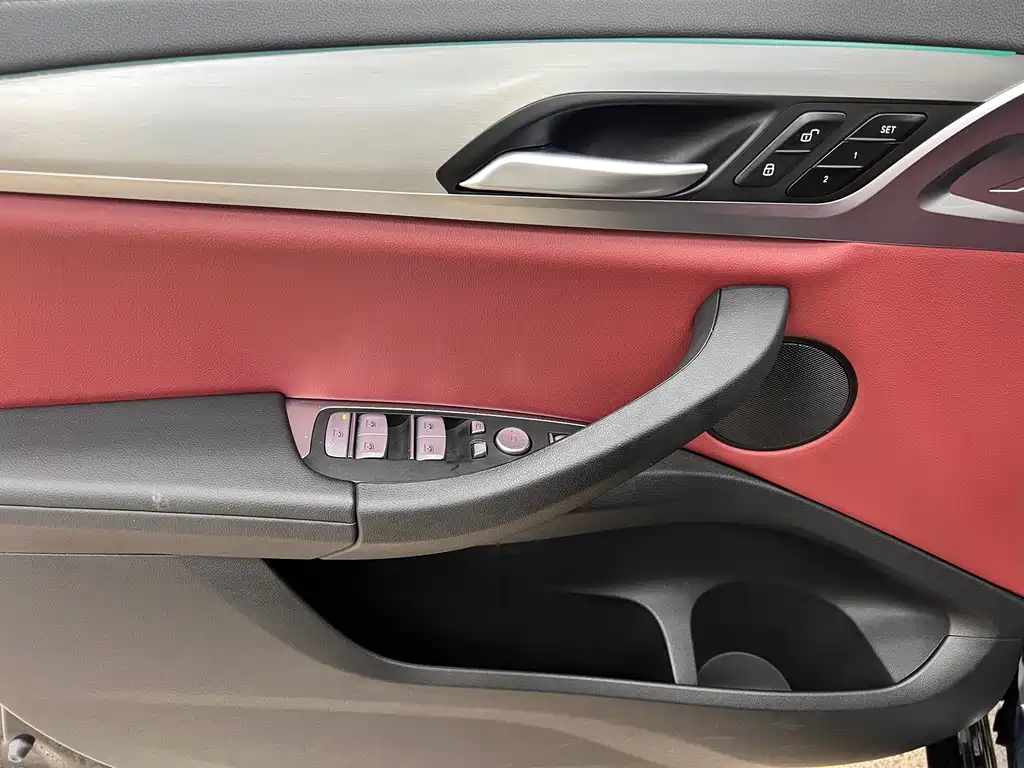 BMW X4 — миниатюра 19