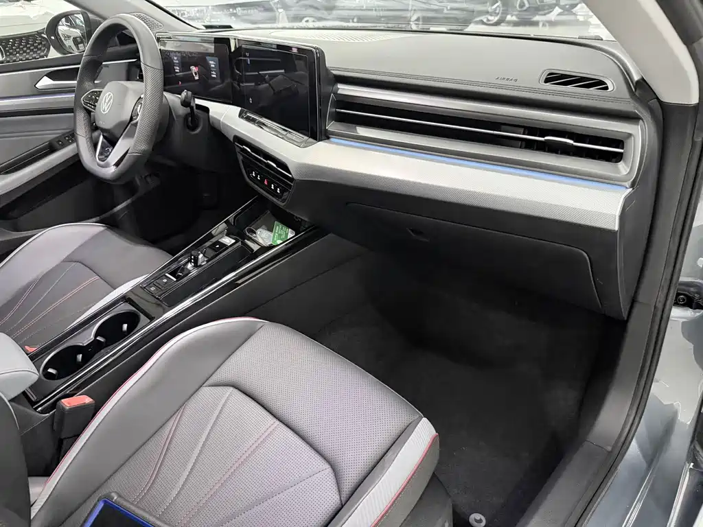 Volkswagen Lamando — миниатюра 11
