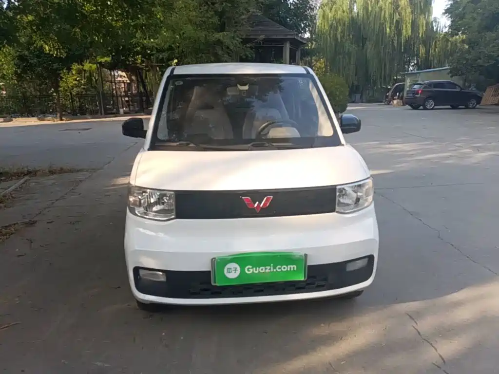 Wuling MINIEV — миниатюра 3