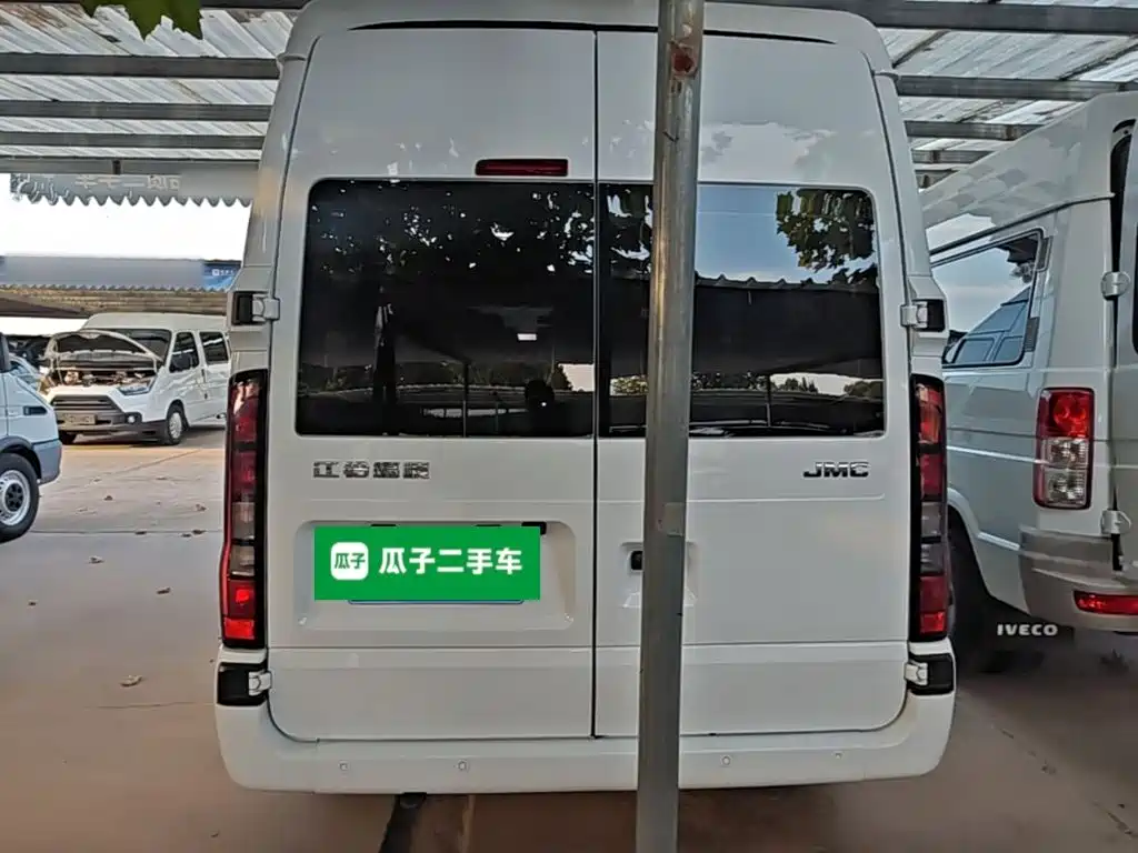 JMC JMC Fushun — миниатюра 6