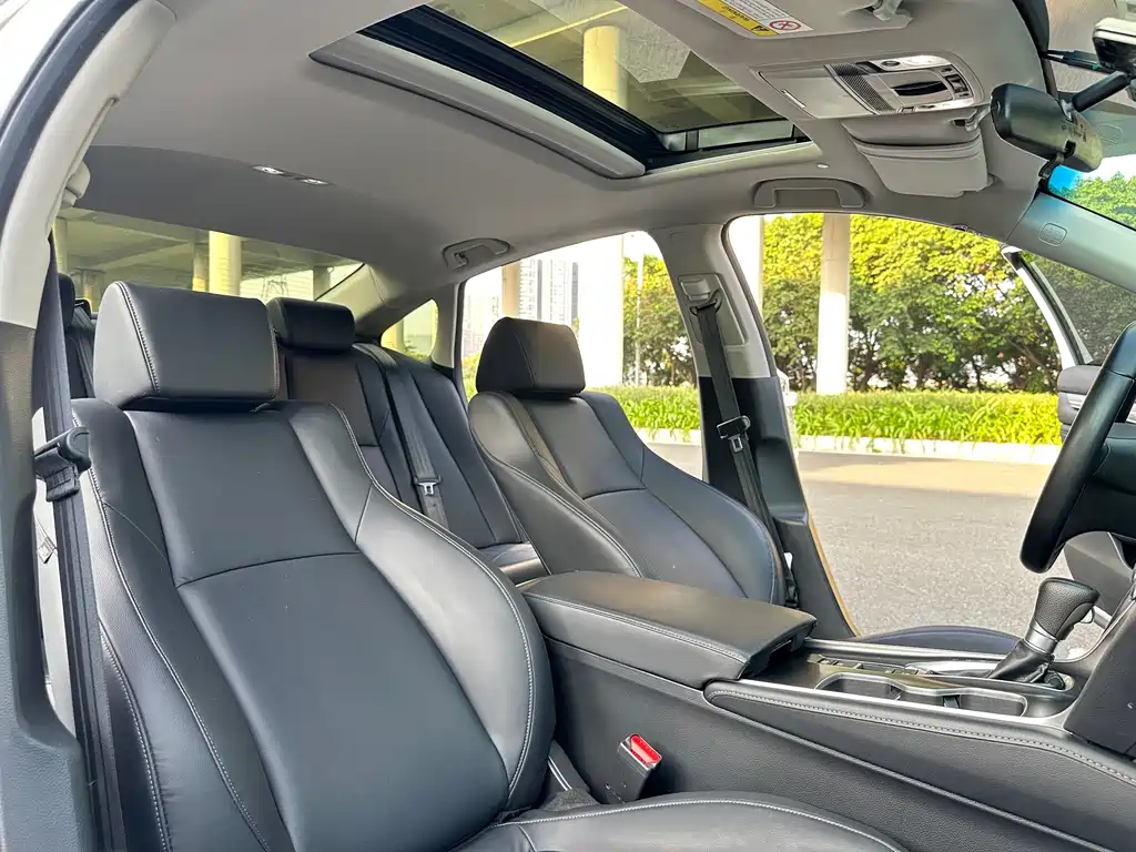 Honda Accord — миниатюра 10