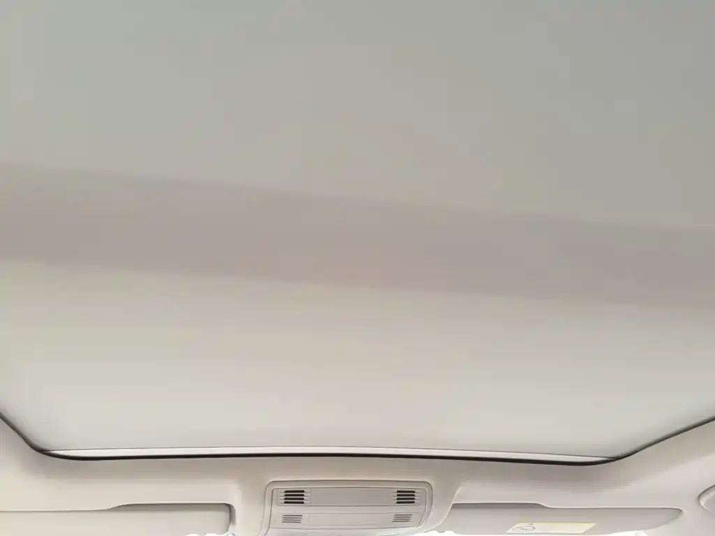 Volkswagen T-Roc — миниатюра 18