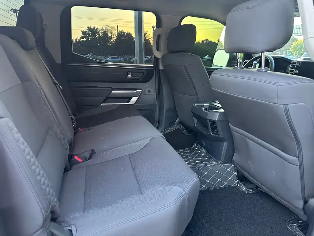 Toyota Tundra 2023 3.5T