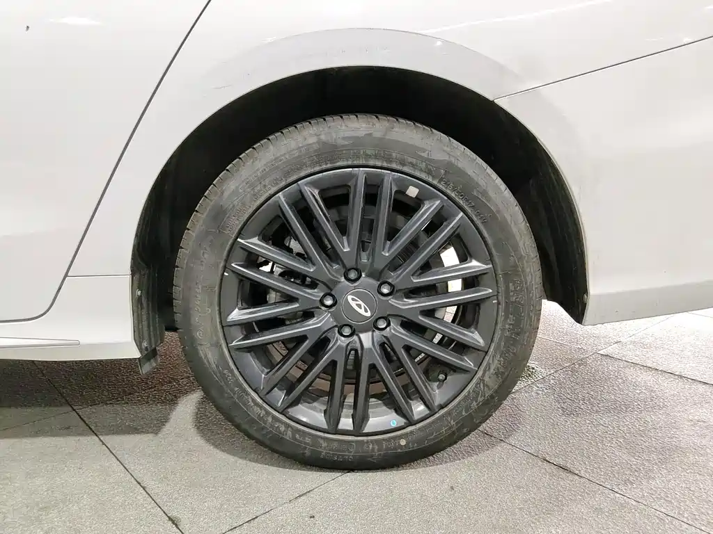 Chery Arrizo 8 — миниатюра 16