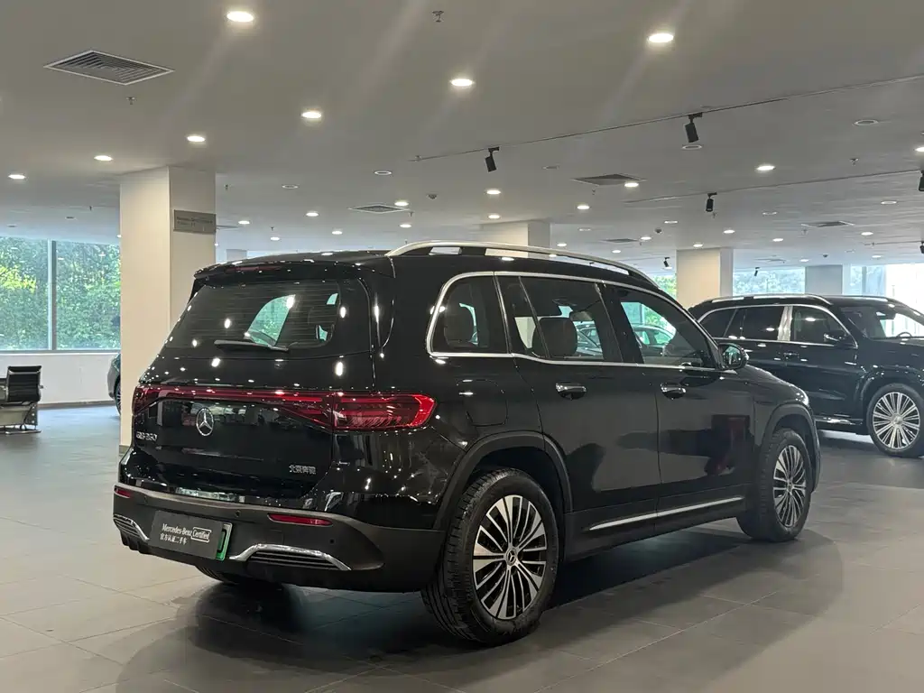 Mercedes-Benz EQB — миниатюра 4