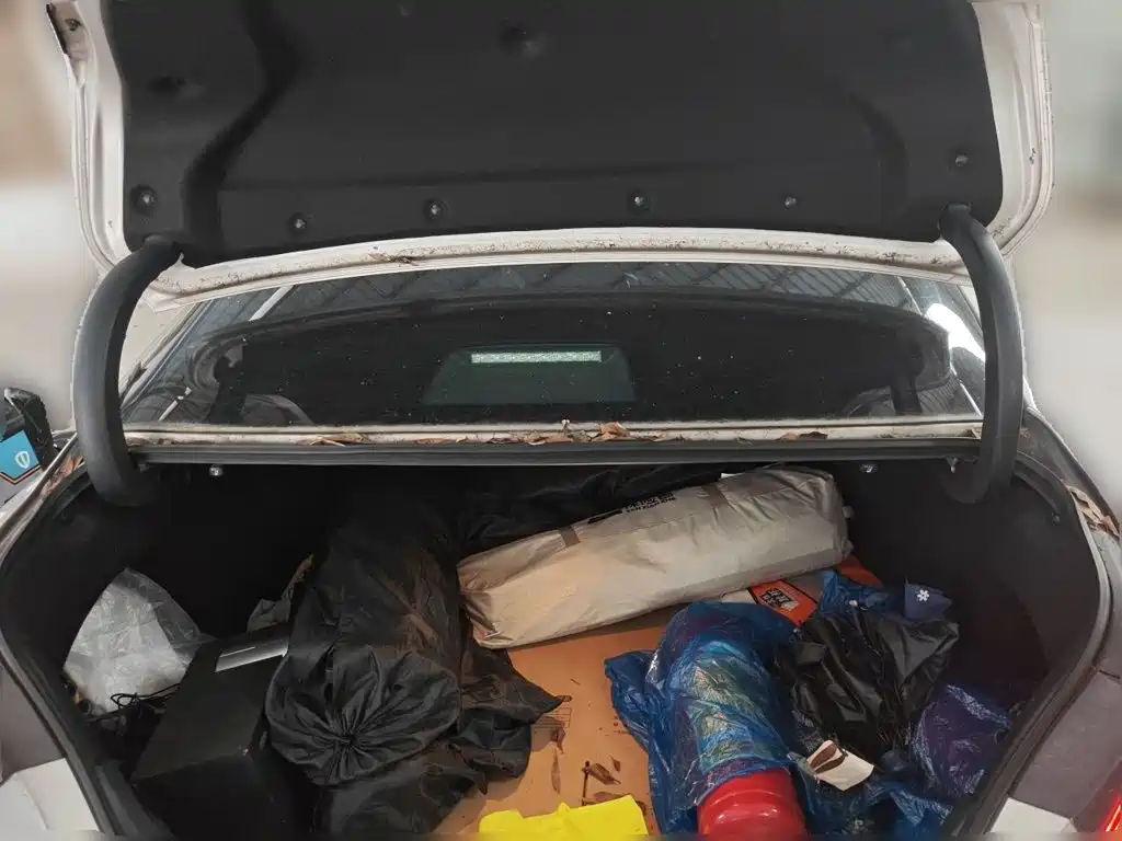 Toyota Camry — миниатюра 15
