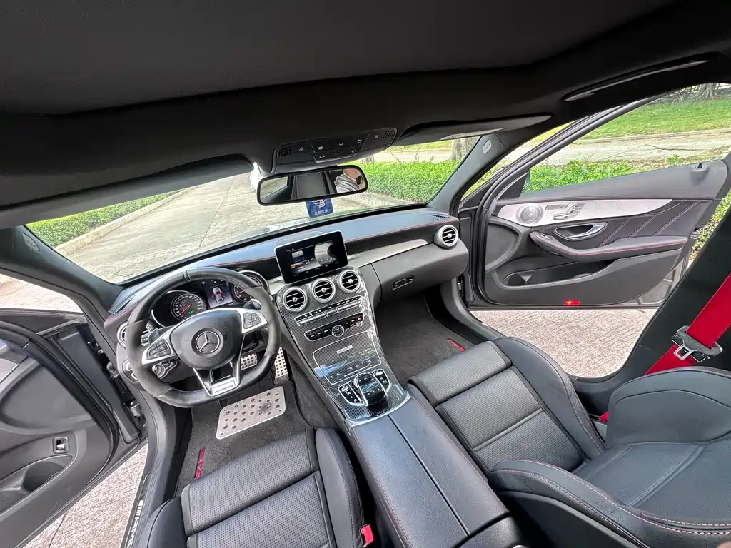 MERCEDES-BENZ C CLASS AMG