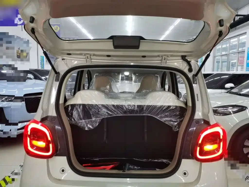 Wuling MINIEV — миниатюра 19