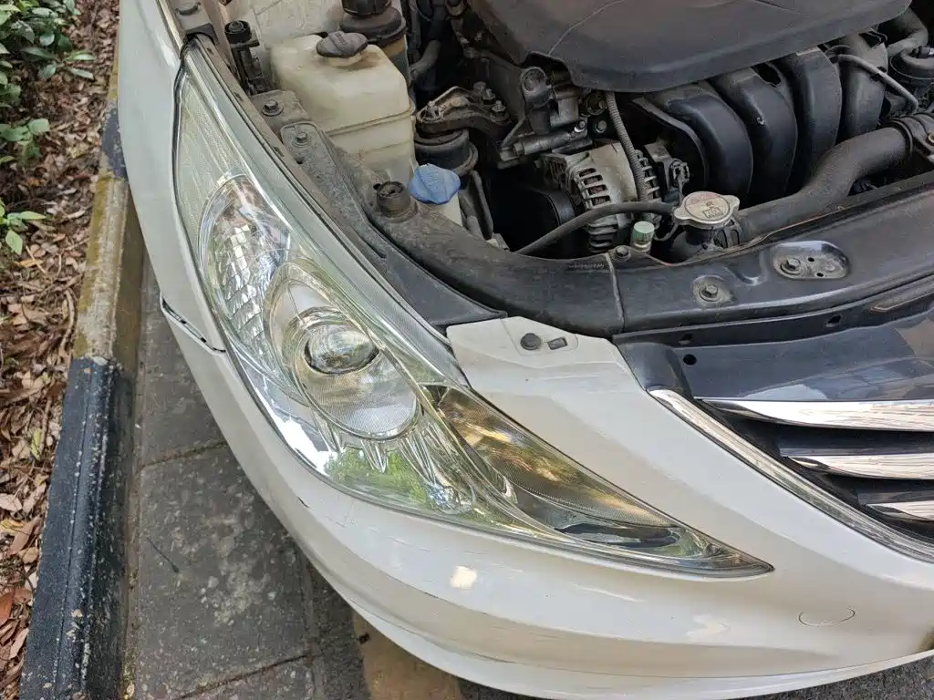 Hyundai Sonata — миниатюра 7