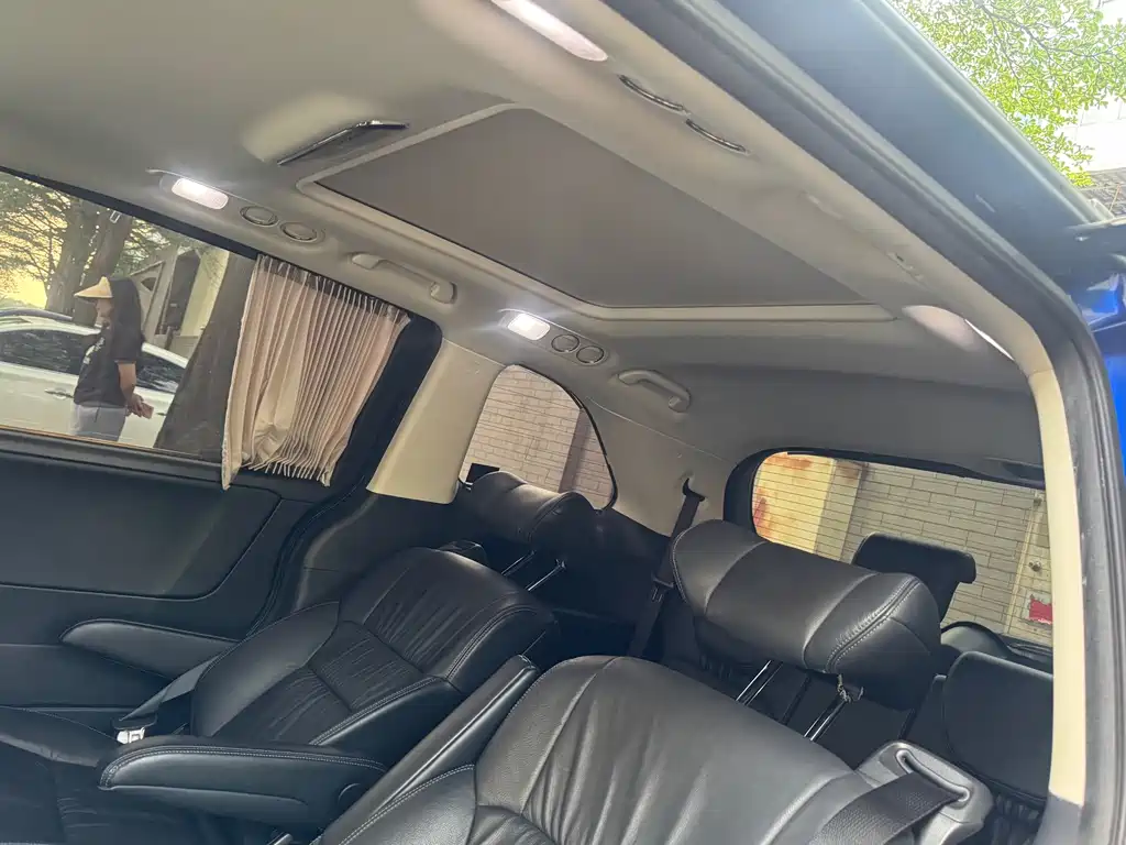 Honda Odyssey — миниатюра 4