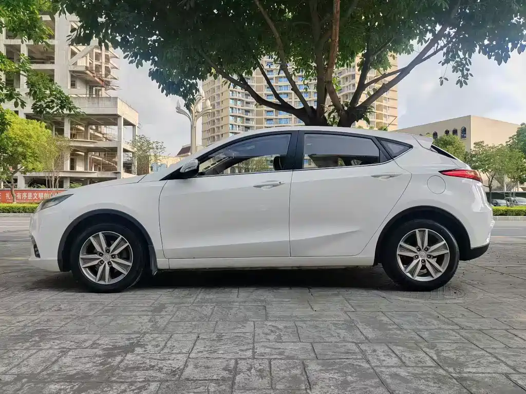 Changan Eado XT — миниатюра 5