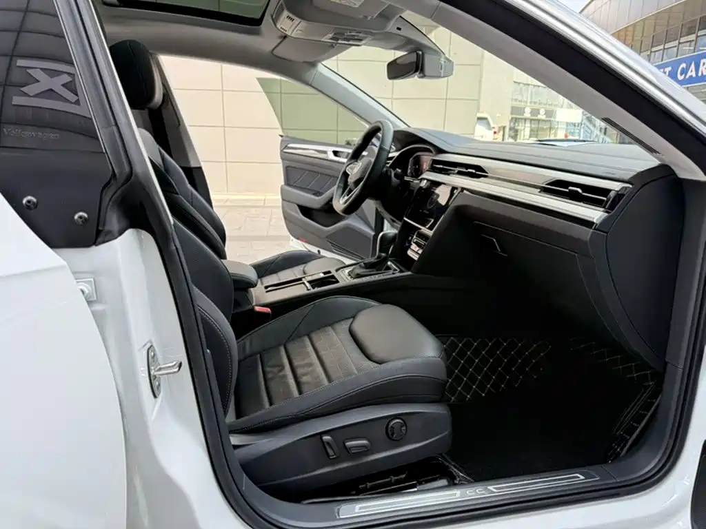 Volkswagen CC — миниатюра 21