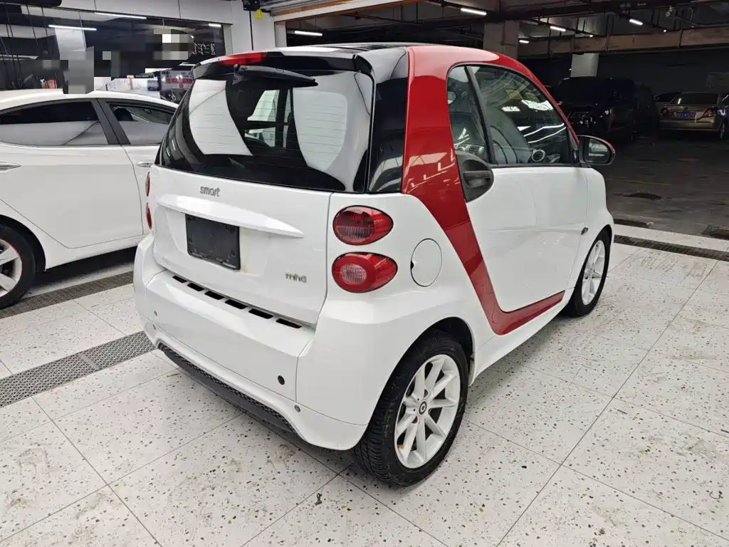 smart Smart Fortwo — миниатюра 7