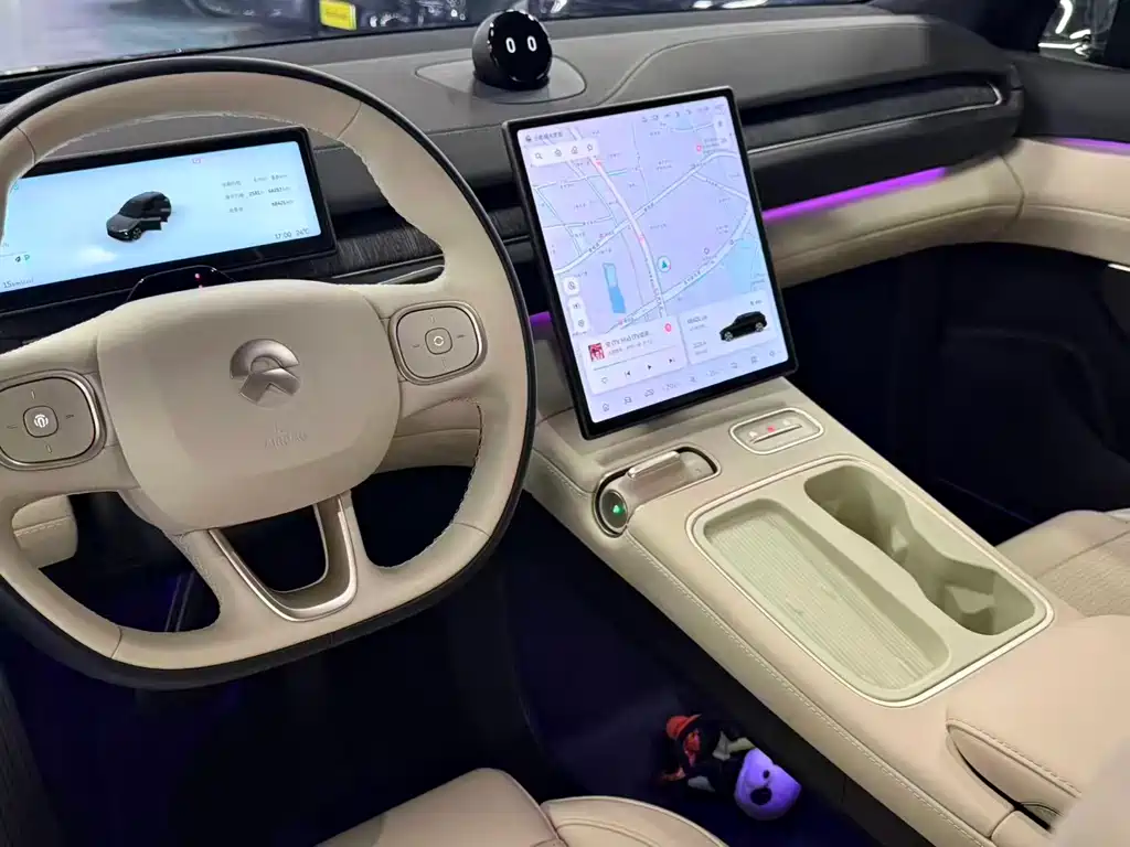 NIO ES6 — миниатюра 8