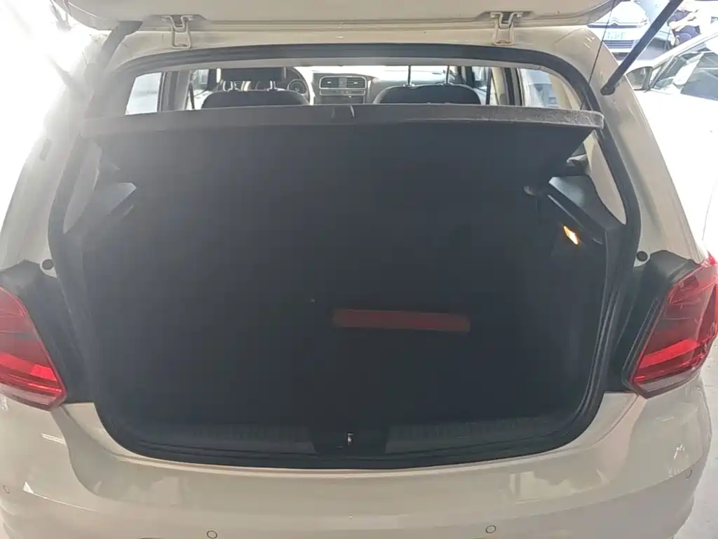 Volkswagen Polo — миниатюра 19