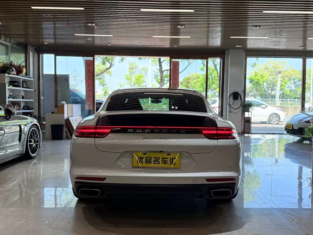 Porsche Panamera 2019 Panamera 4 Executive Long Wheelbase 2.9T