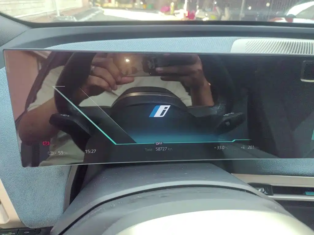 BMW iX — миниатюра 13