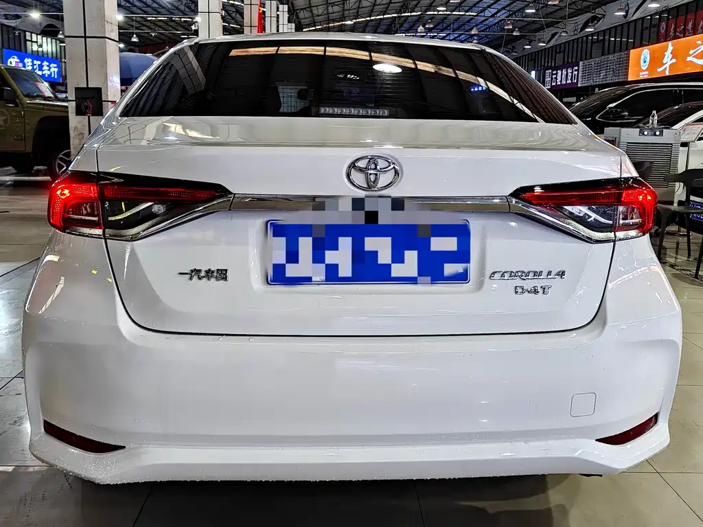 TOYOTA COROLLA