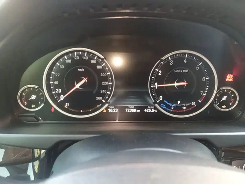 BMW X5 (Import) — миниатюра 12