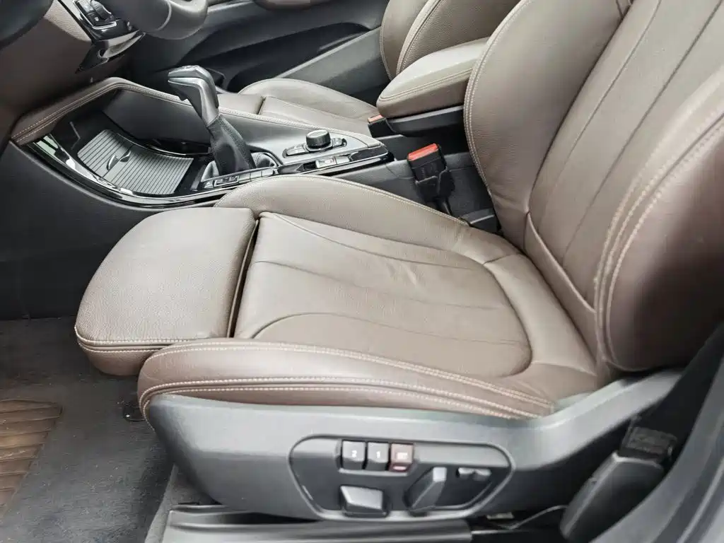 BMW X1 — миниатюра 20