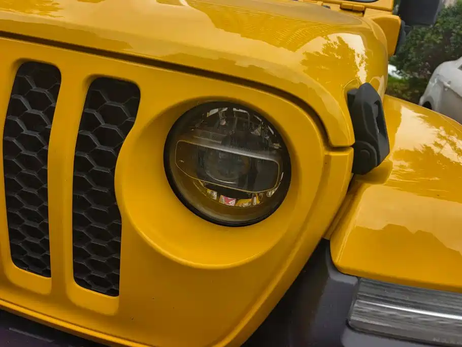 Jeep Wrangler PHEV — миниатюра 5