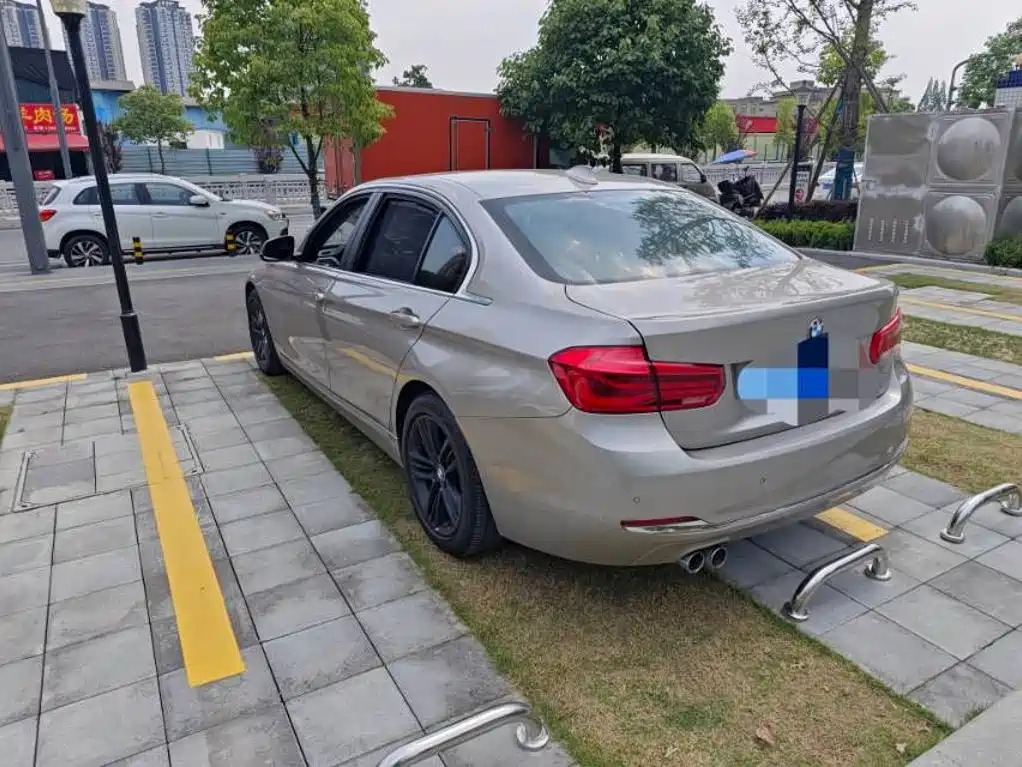 BMW 3 Series — миниатюра 6