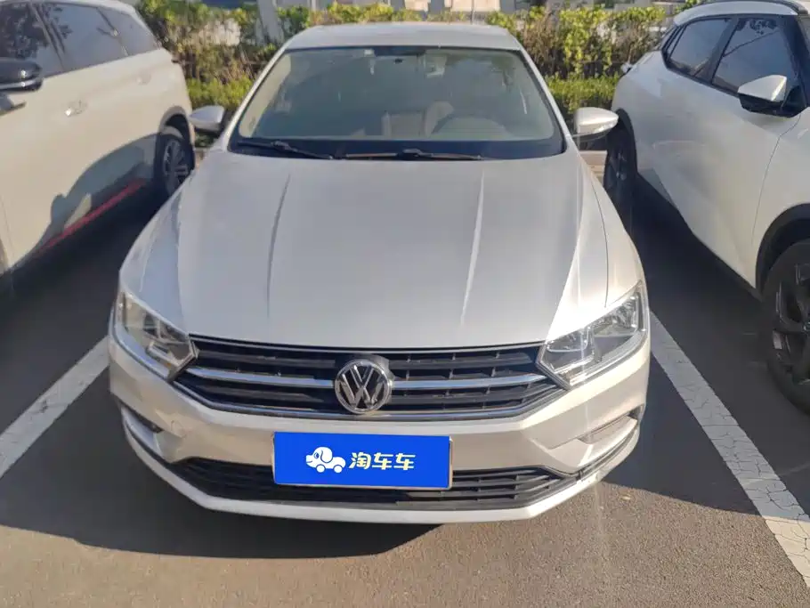 Volkswagen Bora — миниатюра 2