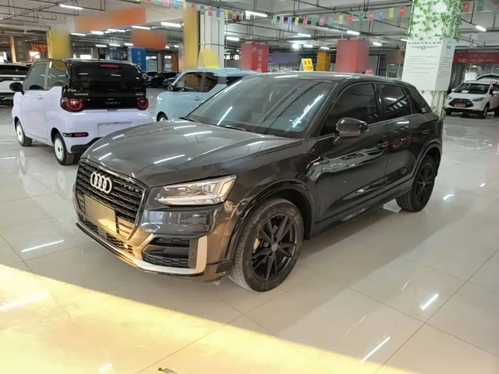 奥迪Q2L 2021款 35 TFSI 进取动感型 2021