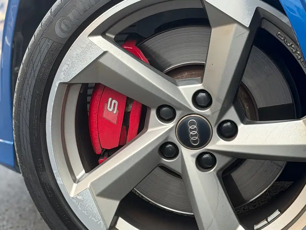 Audi S3 — миниатюра 6