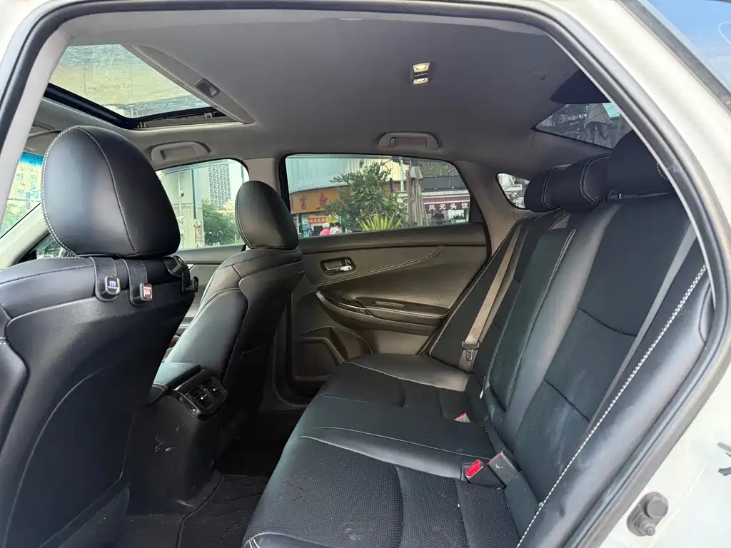 Honda Spirior — миниатюра 9