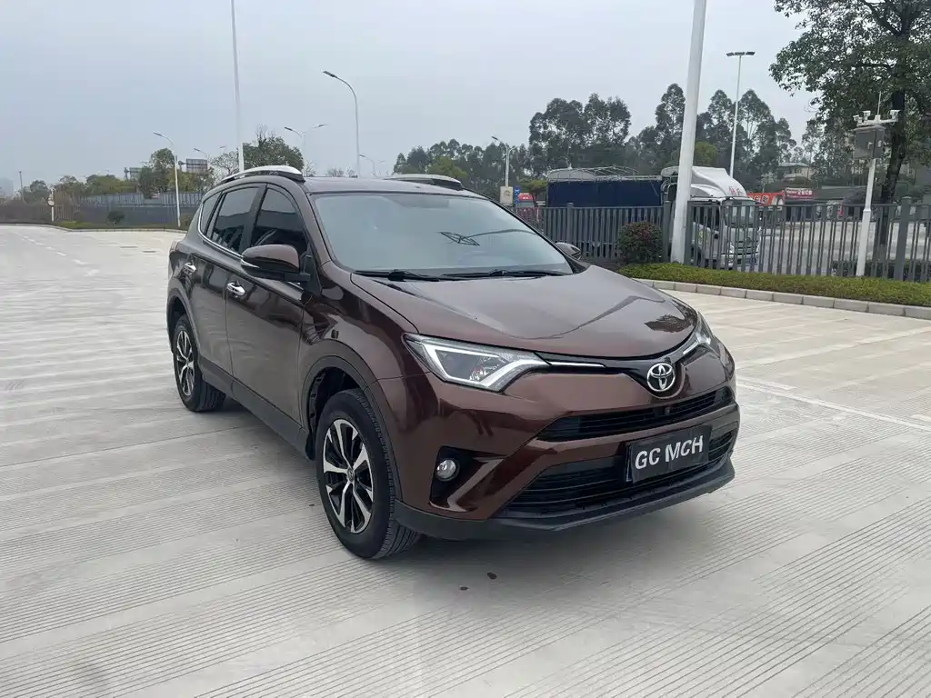 TOYOTA RAV4 RONGFANG