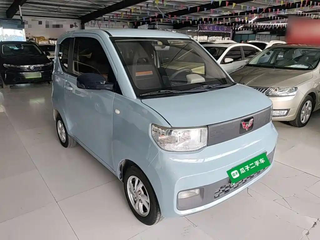Wuling MINIEV — миниатюра 4
