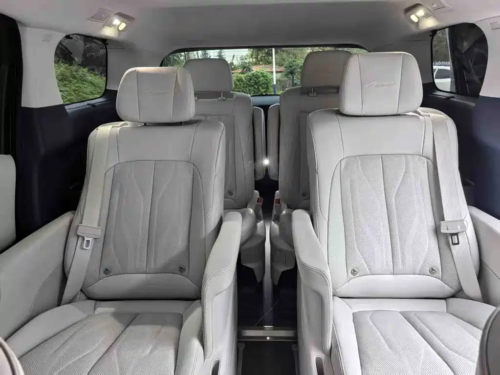 BUICK GL8 NEW ENERGY