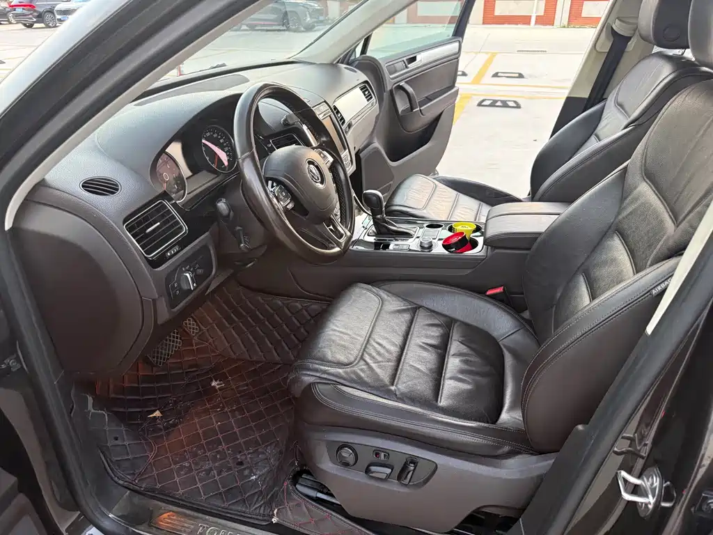 Volkswagen Touareg — миниатюра 7