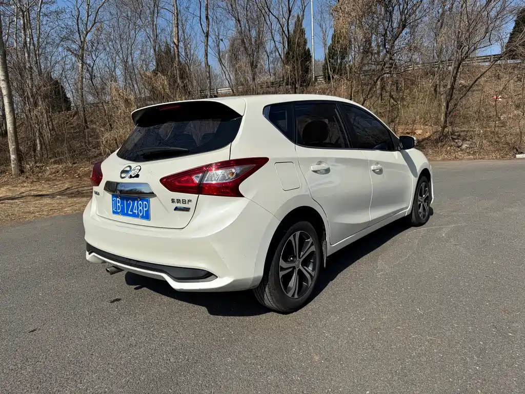 Nissan Tiida 1.6L CVT Smart Supreme Edition, фото 26