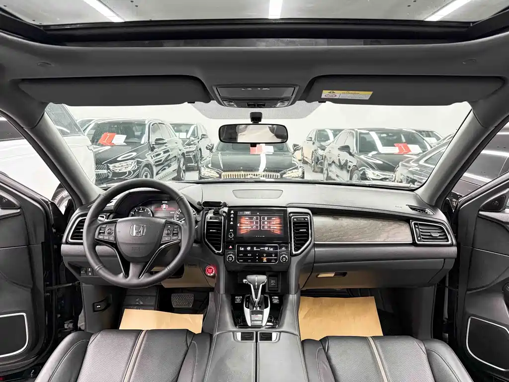 Honda UR-V 2020 240TURBO
