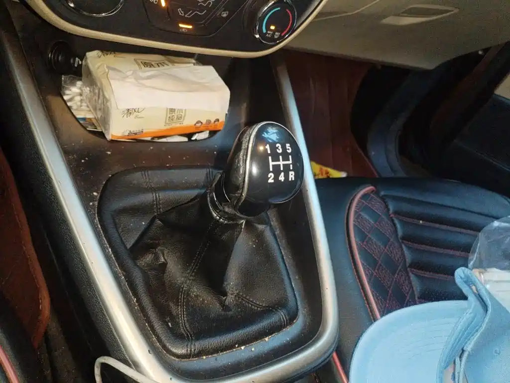 Ford Escort — миниатюра 15