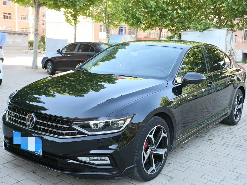 Купить Volkswagen Magotan