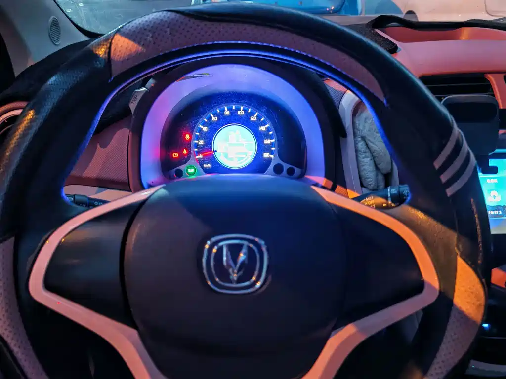 Changan Benben E-Star — миниатюра 15