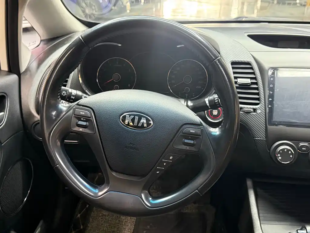 Kia K3 — миниатюра 15