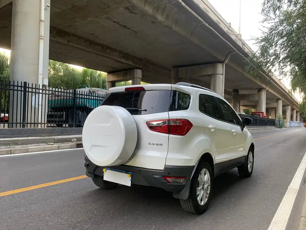 Ford Ecosport — миниатюра 5