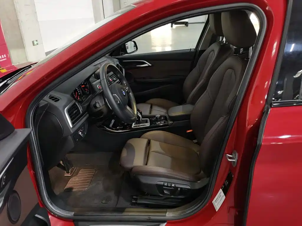 BMW 1 Series — миниатюра 10